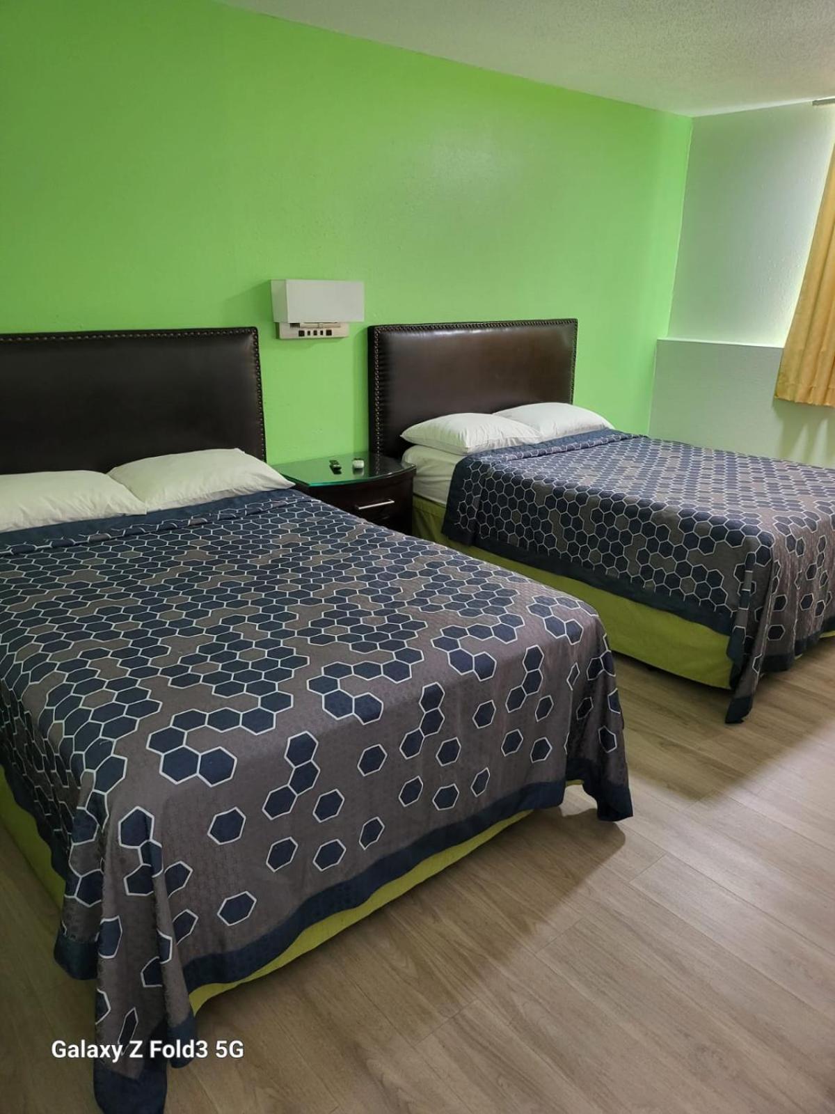 Value Inn & Suites Salina Kültér fotó