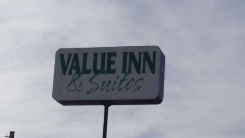 Value Inn & Suites Salina Kültér fotó